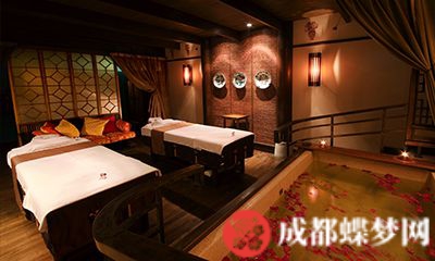 月底与好友去成都吾悦广场经典spa会所实体店_前台小美女思思服务好人也可爱
