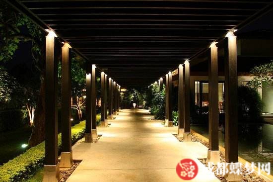 店铺交通便利，干净整洁！成都男士推拿会所门店-一直在这家按摩，环境很干净